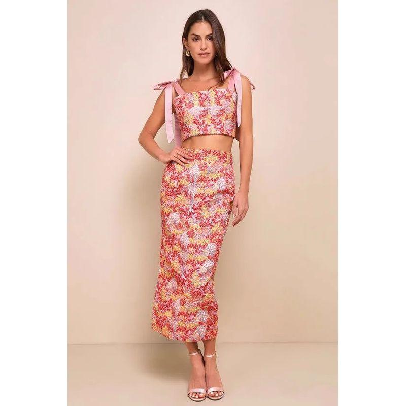 

Внешняя торговля Высокое качество Lu Home Темный узор Вогнуто-выпуклое ощущение Яркий шелк Блестящий Высокая талия Разрез сзади Юбка Топ на бретелях Комплект Pink XL