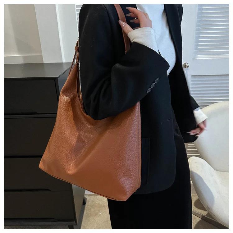 Fashion Leather Tote Bag for Women 2024 Trend Female Simple Large High Capacity Shoulder Bag Women Handbags Messenger Bags