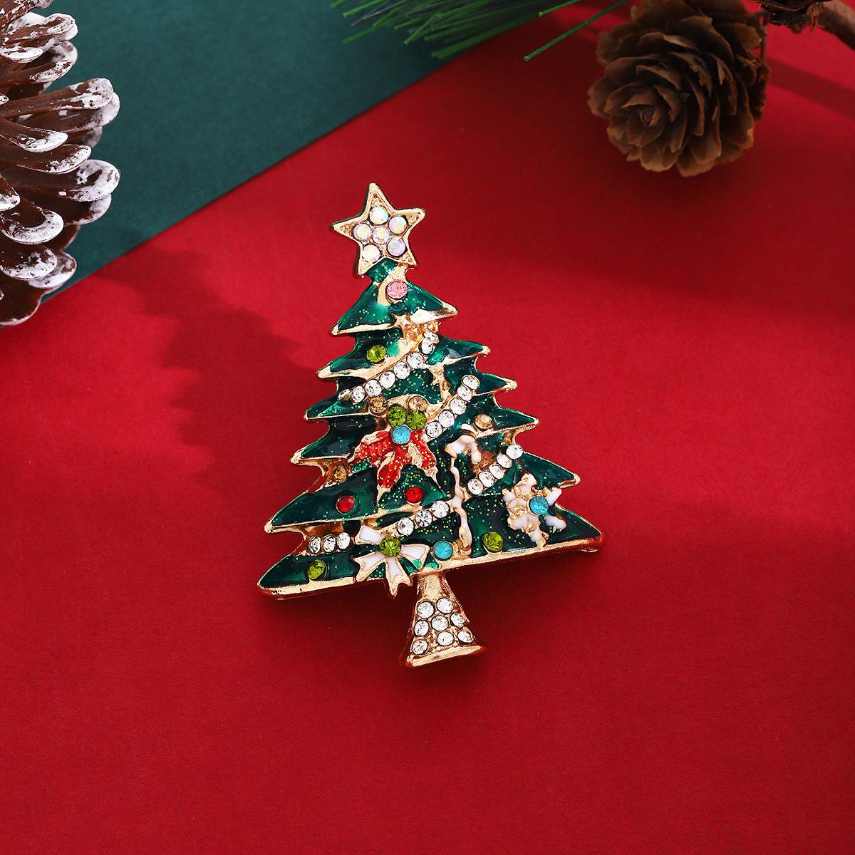 

Christmas Enamel Diamond-Encrusted Christmas Tree Brooch, Light Luxury And High-End Autumn And Winter Fashion Sweater Pin