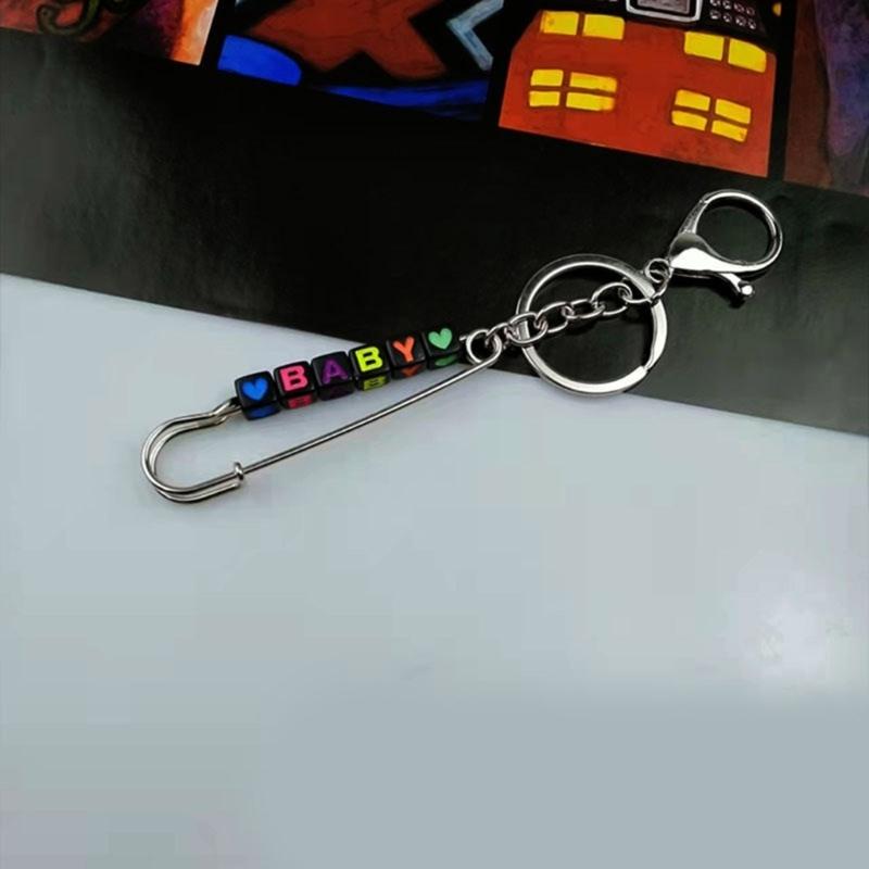 Unique Keychain Acrylic Keychain Fashionable Key Holder for Key Bag Decoration