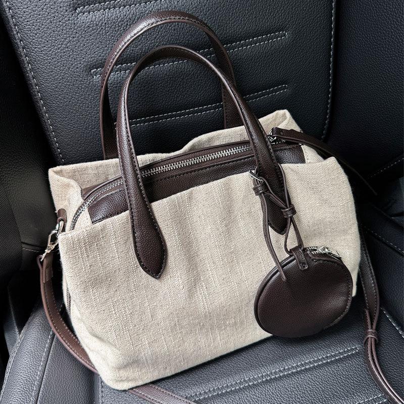Small-sized Crossbody Bag with Large Capacity and Multiple Compartments for Carrying, Boston-style Handbag