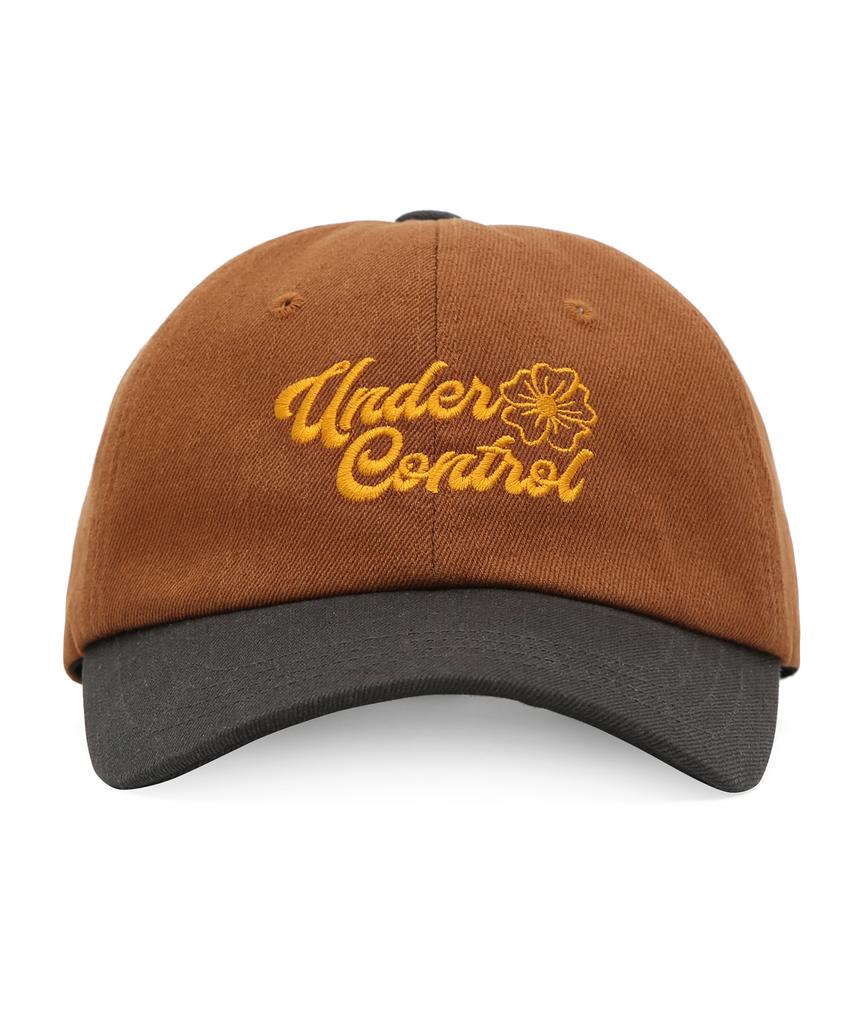 Eondeokeonteulol Four Seasons Washed Cotton Color Block Soft Top Logo Ball Cap Unisex Baseball Cap Floral Script / Washed B B / Camel Charcoal