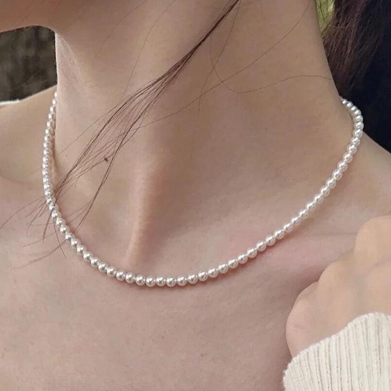 High-Gloss Mother-of-Pearl Necklace: Women's Exquisite, Durable, Strong Light Baby Rice Beads Clavicle Chain