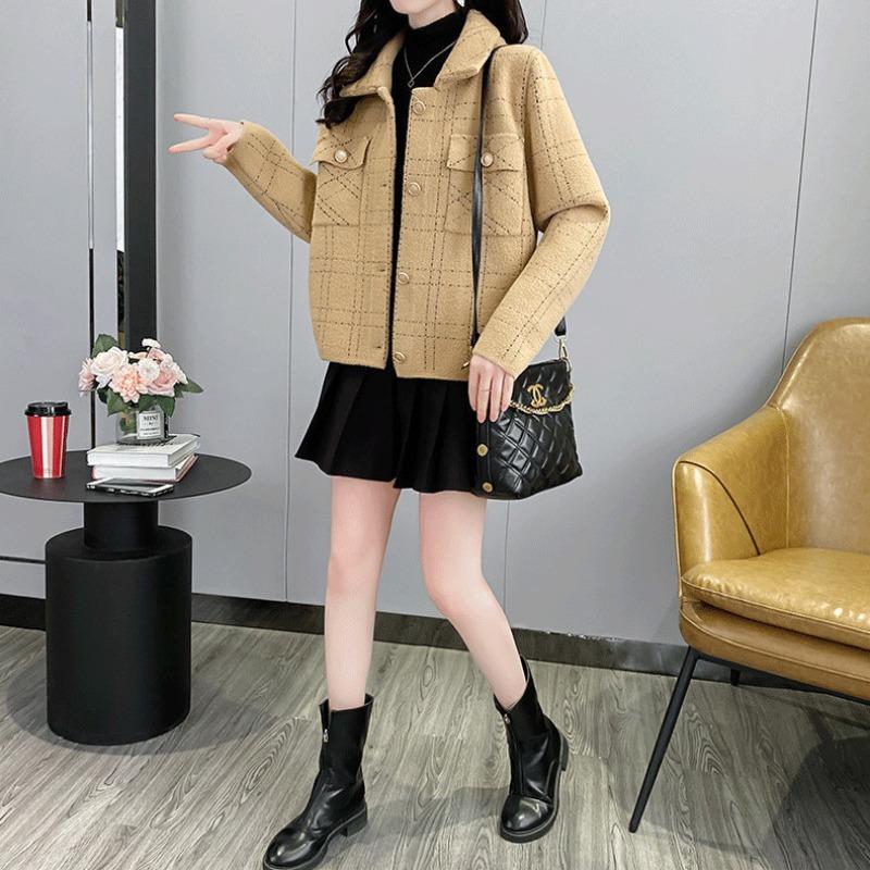 Woolen Cardigan Coat Women Spring and Autumn 2023 Versatile Foreigner Plaid Short Long Sleeve Casual Jacket Cardigan Female Top