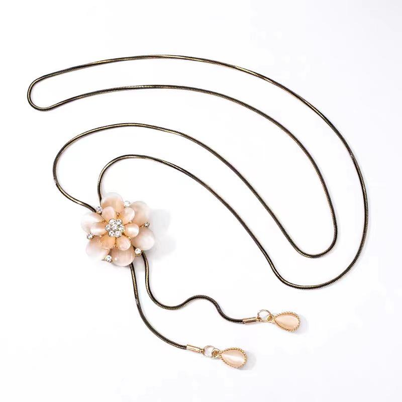 Japanese-Korean Women's Cat's Eye Flower Tassel Necklace - Fashionable, Versatile Sweater Chain 