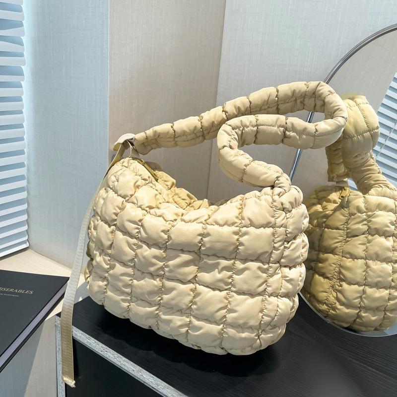 New pleated cloud bag large shoulder strap adjustable shoulder bag large capacity bubble tote messenger women's bag