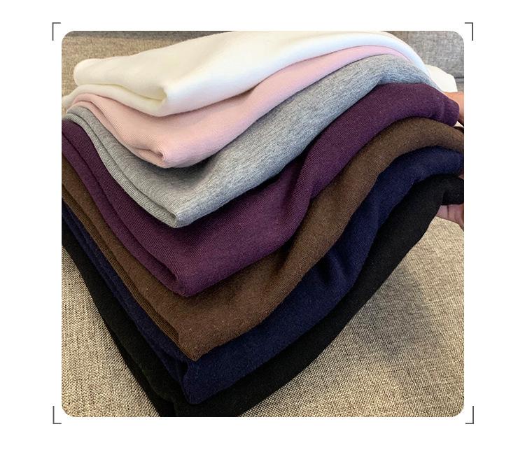 Women's Slimming Gray Crew Neck Long Sleeve T-shirt - Korean Style, Versatile Inner Layer for Autumn/Winter.