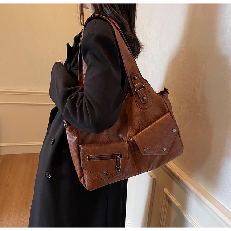 Stylish Women's Large Capacity Tote: Versatile Crossbody Motorcycle Handbag