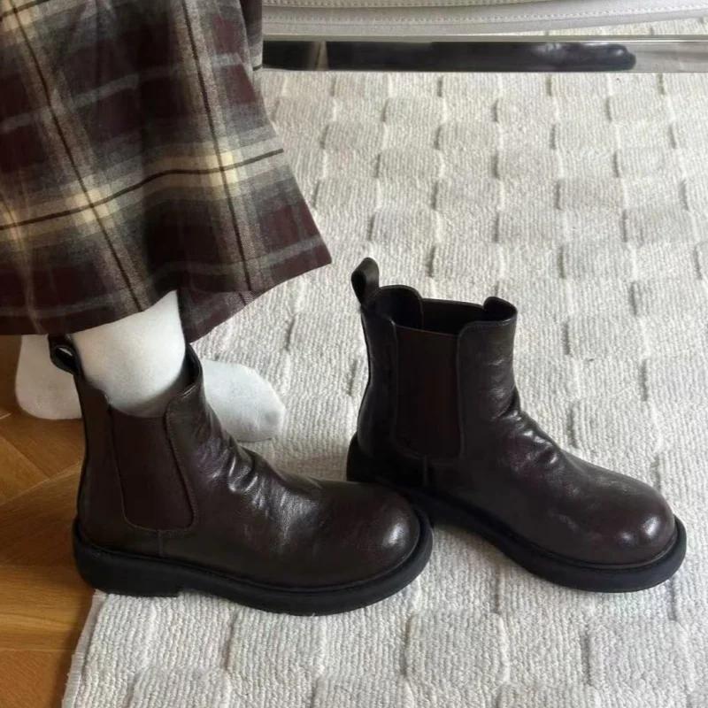 Mode Stiefel Leder Bequem Cooles Mädchen Niedriger Absatz Stiefel Neuer Stil Draußen Pendeln Weiche Damenstiefel