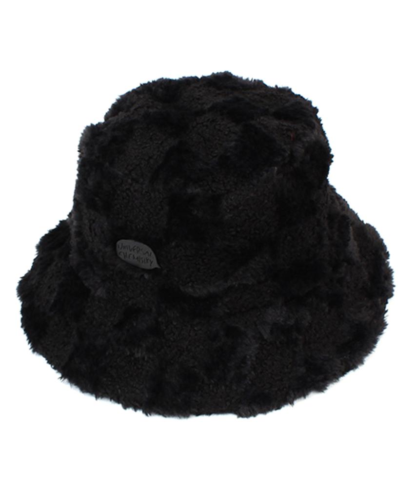 Yunibeosyeolkemiseuteuli Check Fur Black Bucket Hat