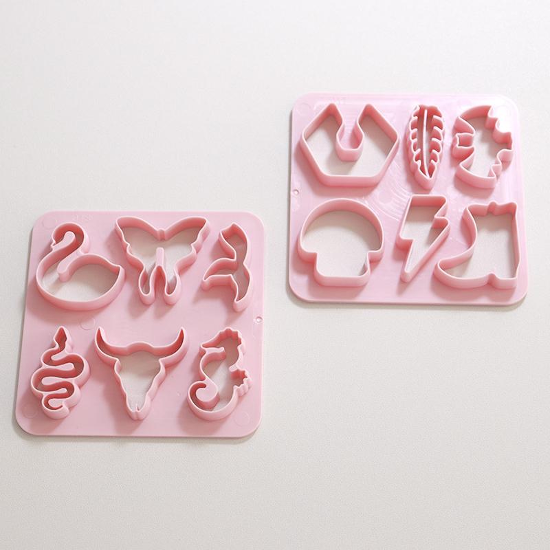 Various Shaped Clay Cutter Molds Geometry Palm Leaf Christmas Tree Polymer Clay Earrings Making Mold for Cookie Pendant Jewelry