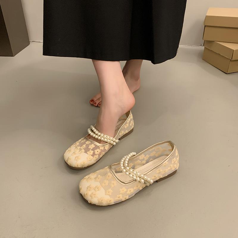 

Lace pearl with women s outer wear in the summer of 2025, the new flat-bottomed comfortable fairy mesh sandals with skirt 40 жёлтый