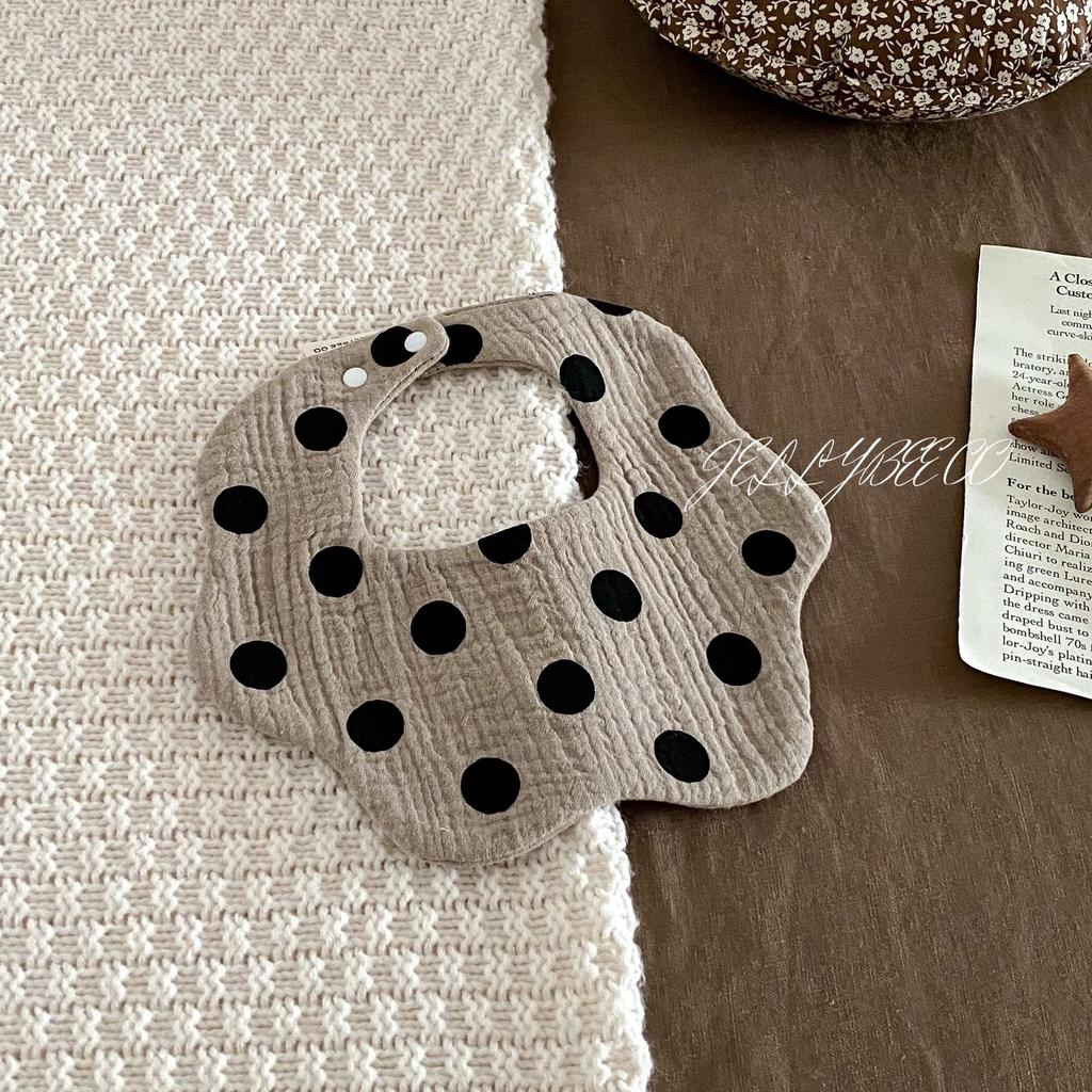 Nordischer Ins-Stil, Tupfenblütenblätter, Baby-Lätzchen, Baby-Sabbertuch, Reines Baumwollgarn Klasse A, Neugeboren, Anti-Spuck-Lätzchen