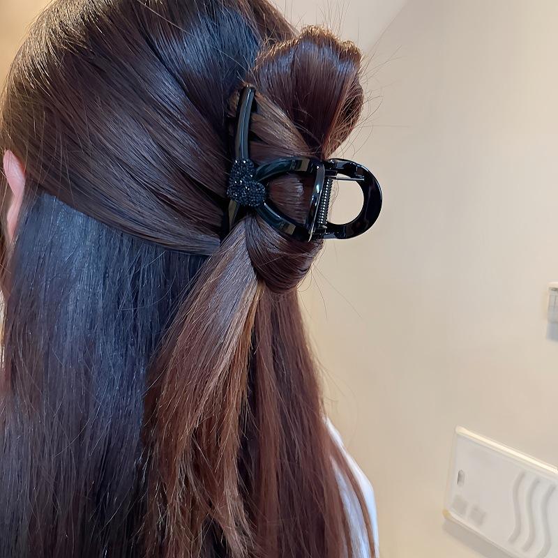 Korean Hair Accessory, High-end Feel, Fully Bejeweled Heart-shaped Hair Clip for Women, Bun Hairstyle Shark Clip