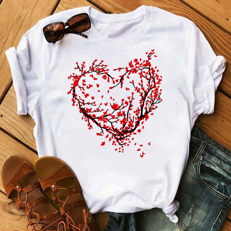 Women T Shirt Aesthetic Butterfly Love Heart Graphic Print Female Tshirt Clothing Summer Fashion Short Sleeve Kawaii T-Shirt