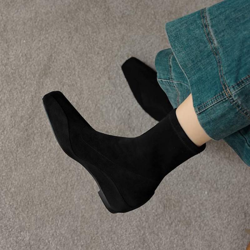 Neue Damen Elastische Wildleder Ritterstiefel Schaft Mittelhoher Absatz Quadratische Spitze Große Größe Damenstiefel Herbst und Winter Vielseitige Keilabsatz Mittelstiefel