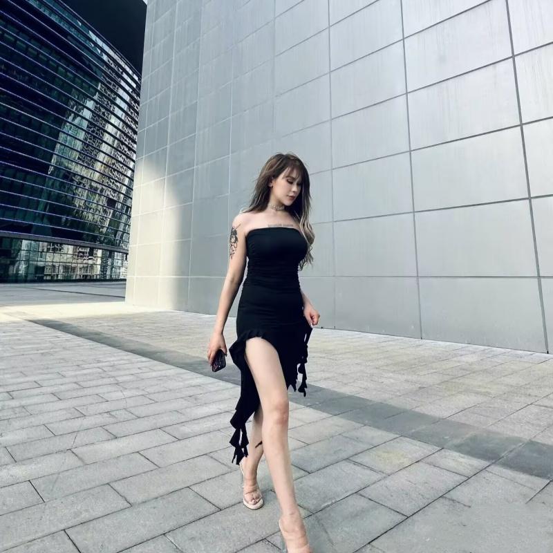 

Сексуальное миди-платье без бретелек с открытыми плечами, женское платье с оборками и разрезом, пляжное платье, лето 2025, облегающее, для вечеринки, женское, Vestido S чёрный