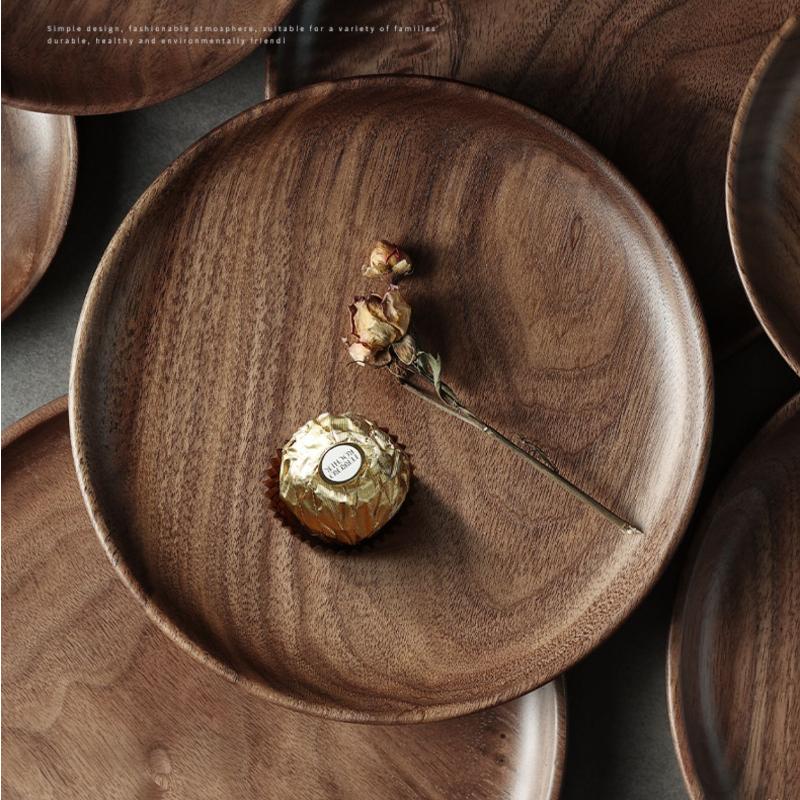 Massivholz-Teetablett, japanischer Nussbaum, trockener Blasenteller, runder Teller, Mahlzeit, Holzgeschirr, Haushaltssnacks, trockener Obstteller