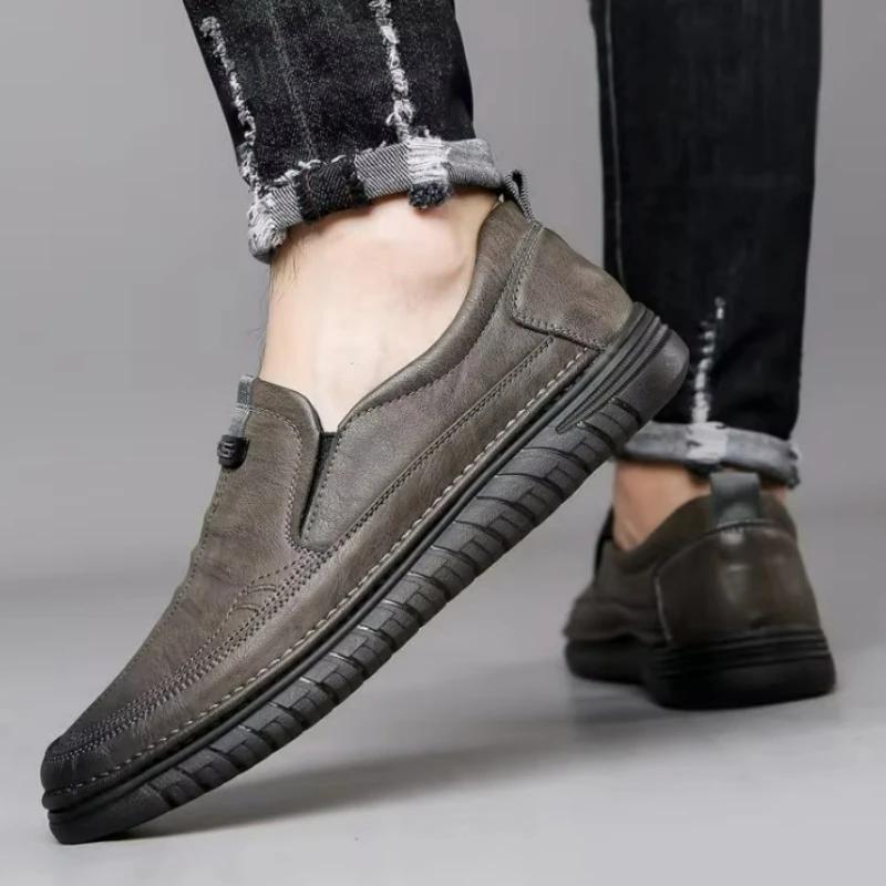 Handmade Men Leather Shoes Soft Sole Loafers Business Casual Shoes Slip on Men Shoes Classic Moccasins Lightweight Driving Flats