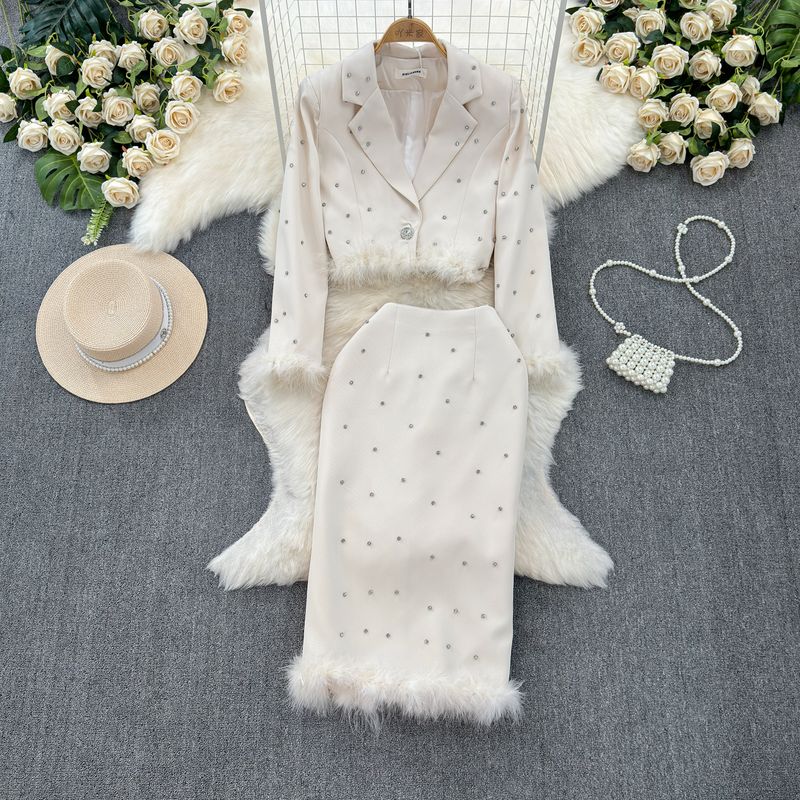 

Accessible Luxury Exquisite Rhinestone Skirt Women s Summer Suit Outwear White L