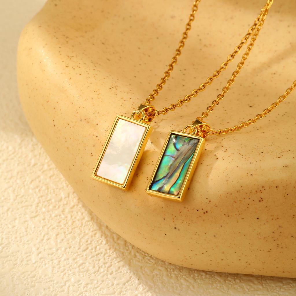 Minimalist Square Shell Pendant Necklace for Women, Copper 14K Gold Plated Geometric Pendant, Elegant Aesthetic Jewelry Gift