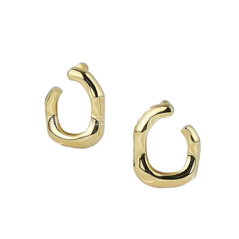 Song Jia Retro Gold Hoop Earrings: High-End Geometric Lines, Light Luxury Design