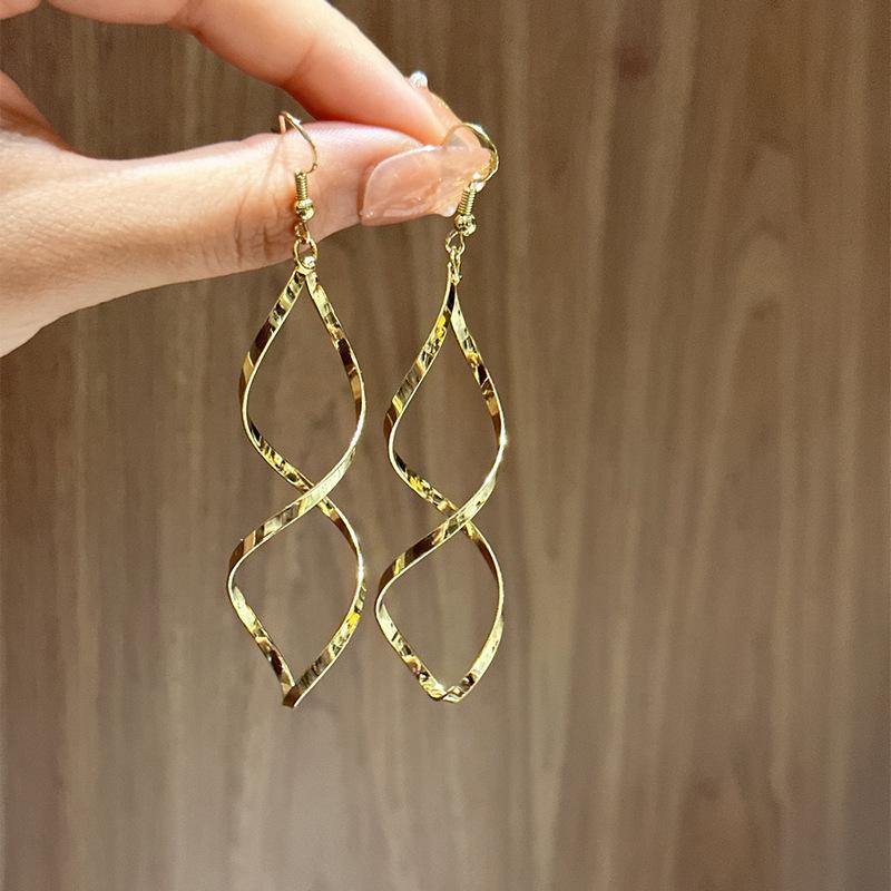 Korean S925 Silver Spiral Wave Earrings