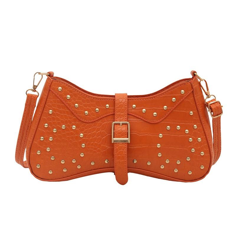 New Solid Color Niche Design Advanced Texture Retro Trend Rivet Versatile Shoulder Messenger Bag Women