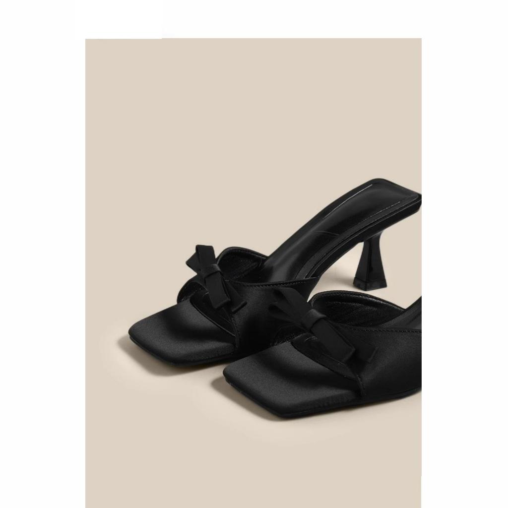 Fashion temperament, celebrity style, women's versatile and explosive cool slippers 2025 summer new elegant square head high heels