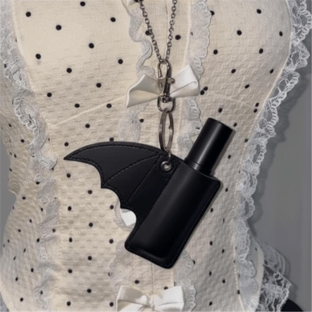 PU Leather Bat Pouch Keychain Black Wing Design Gothic Lipstick Holder  Car Keyring