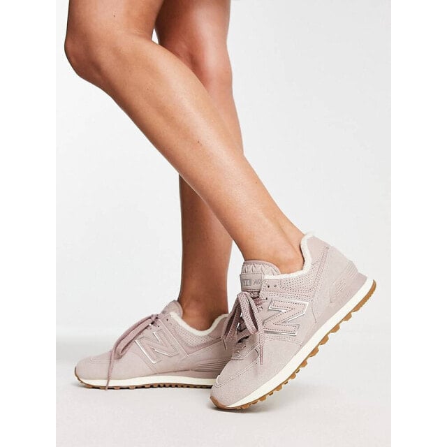 

Бежевые кроссовки New Balance 574
