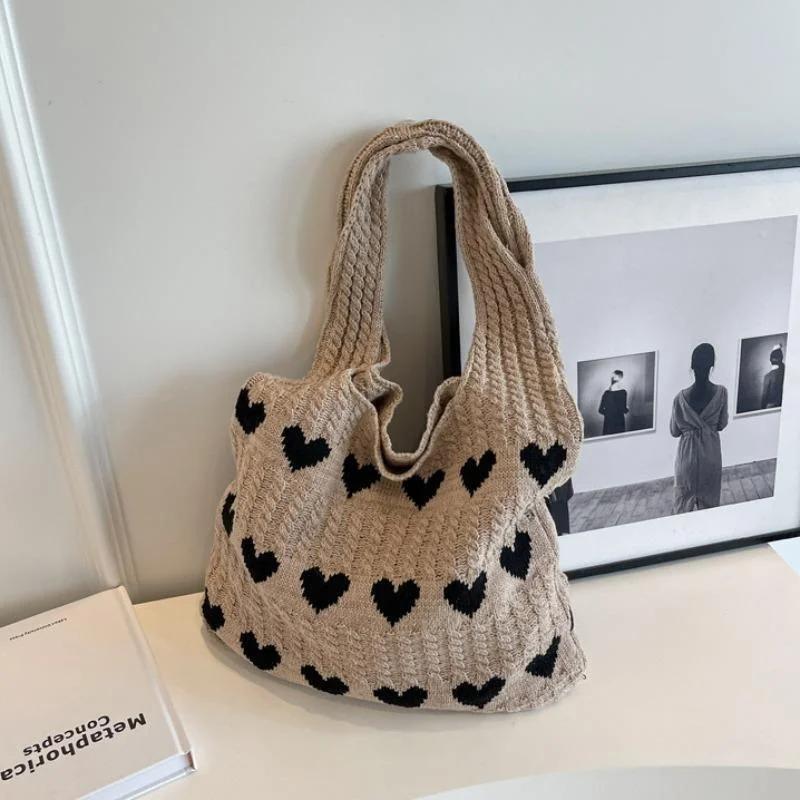 

1 Pcs Simple Fashion Knitted Bag Personalized Western Style Shoulder Bagnts Knitted Love Tote Bag Small Fresh