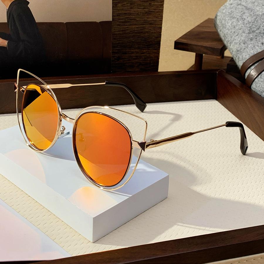 

Fashionable Ladies Cat Eye Glasses with Hollow Design Butterfly Shape for Party Street Style Photography Decoration красный