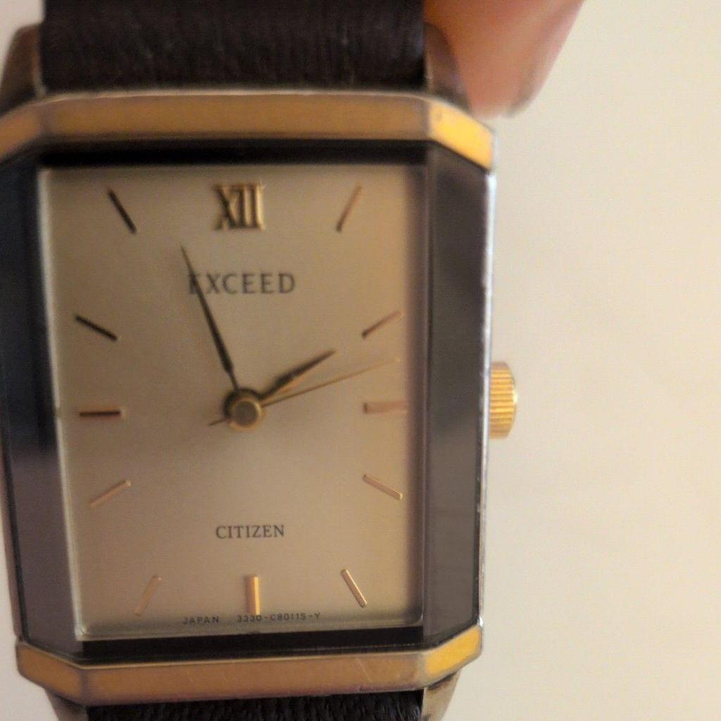 Used CITIZEN EXCEED Square Quartz Ladies Watch