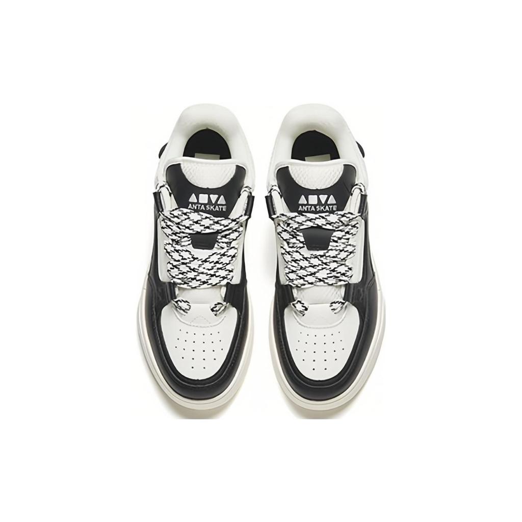 Anta Aojie Bread Shoes Comfortable Non-Slip Wear-Resistant Low-Top Skate Shoes Women Sneaker Ivory-White Black 922348040-1