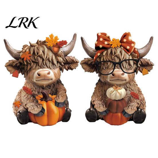 Woodcraft Fall Decor 2PCS Autumn Highland Cow Ornament, Thanksgiving Day Theme Wooden Decoration, with Figurines Exquisite Details Figurine, for Home