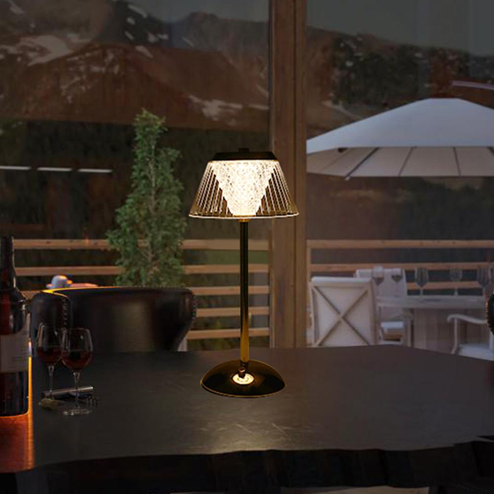 Portable Retro Metal Bedside Lamp Rechargeable Crystal Diamond Table Lamp Metal Base Cordless Desk Lamp for Bedroom Hotel Office