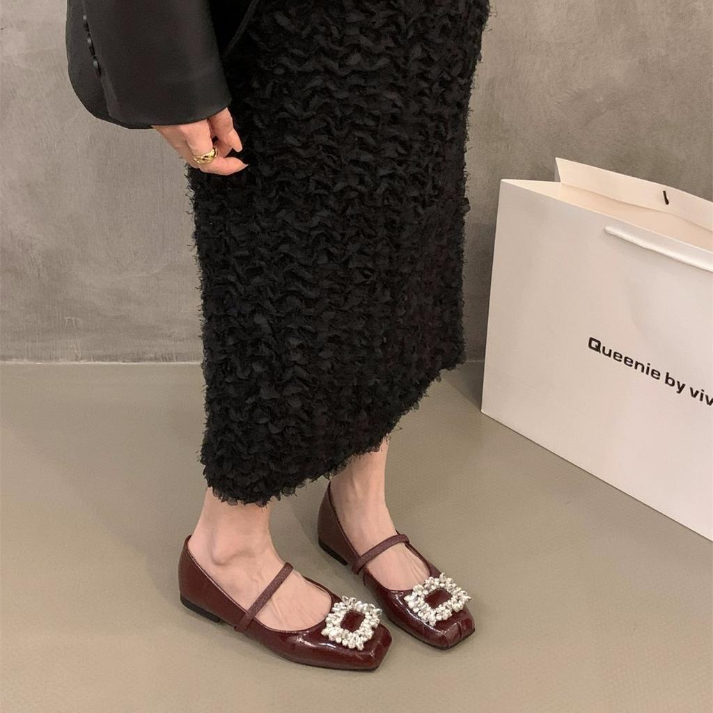 Dámské boty s plochým dnem, francouzské stříbrné boty Mary Jane, nové jarní a podzimní boty s čtvercovou hlavou a červenými kamínky, večerní boty