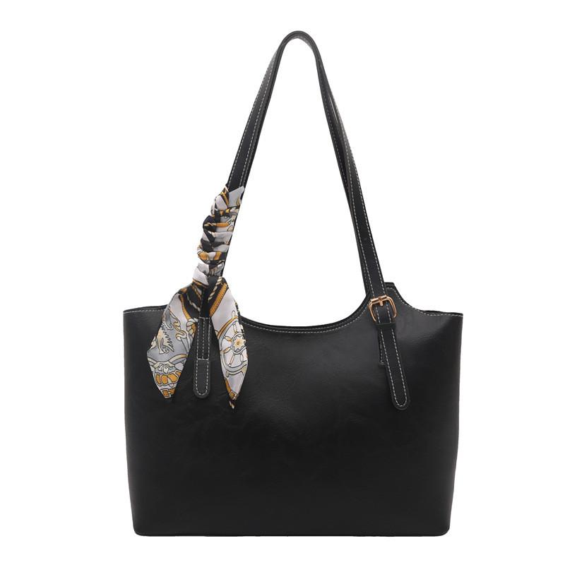 Pu Leather Bag With Stitching And Inner Pocket For Daily Use