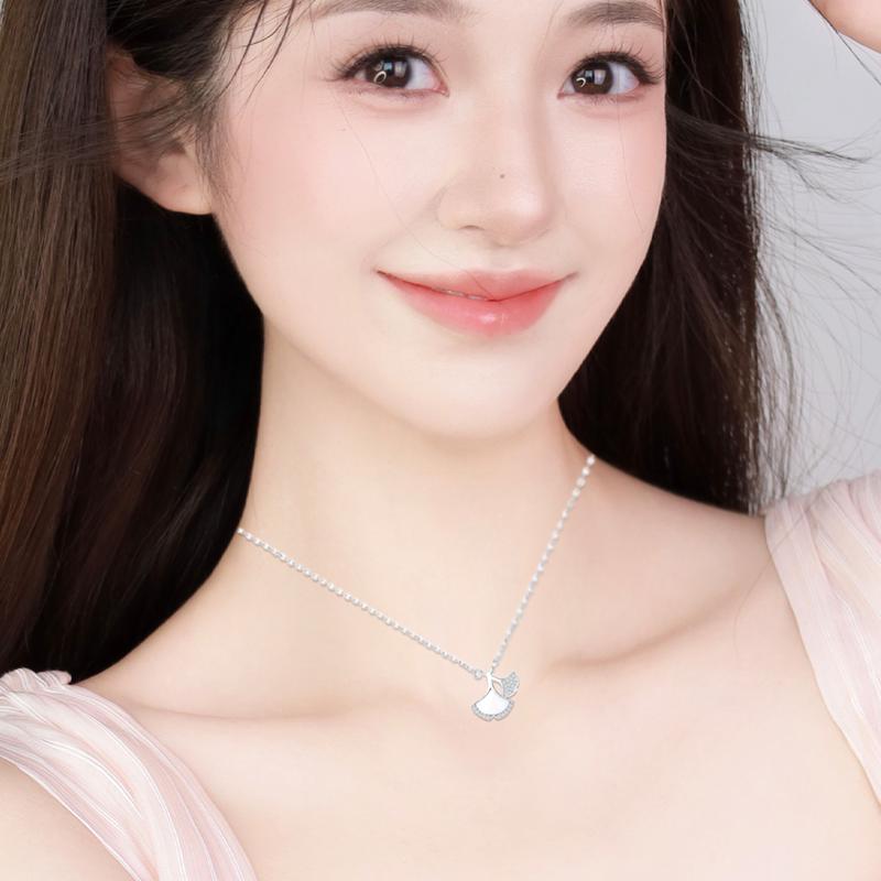 barbie Necklace Ginkgo Fairy Tale Niche Design High-end Sense Commuting Versatile Sansheng Youxing Lucky Smooth Romantic Elegant Atmosphere BBN716211