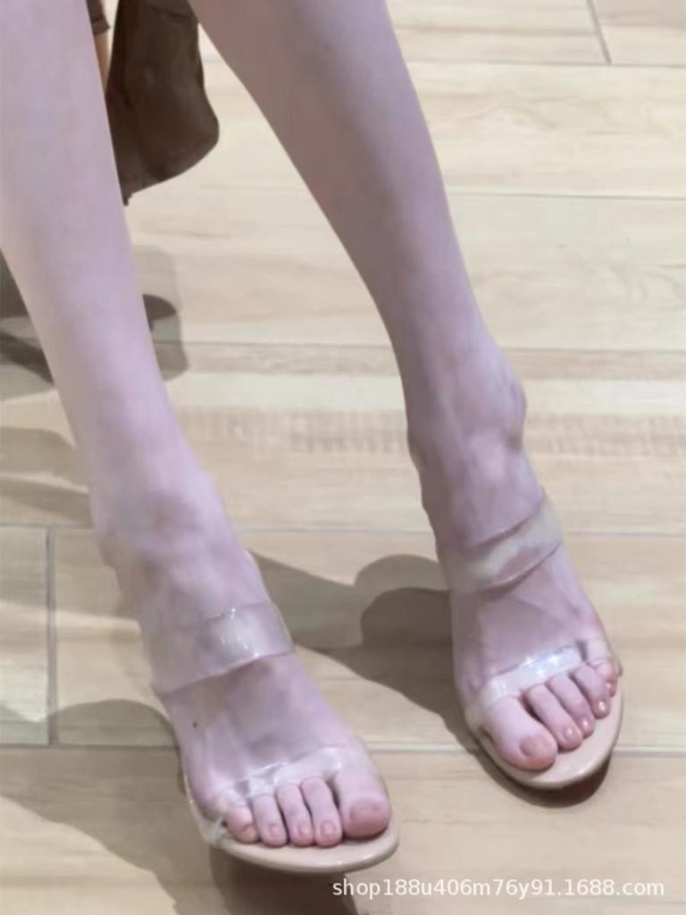 [Spot] Nude ein Wort mit transparenten Zehenschlitz-Sandalen Damen neue sexy Outdoor-Slipper Stiletto High Heels