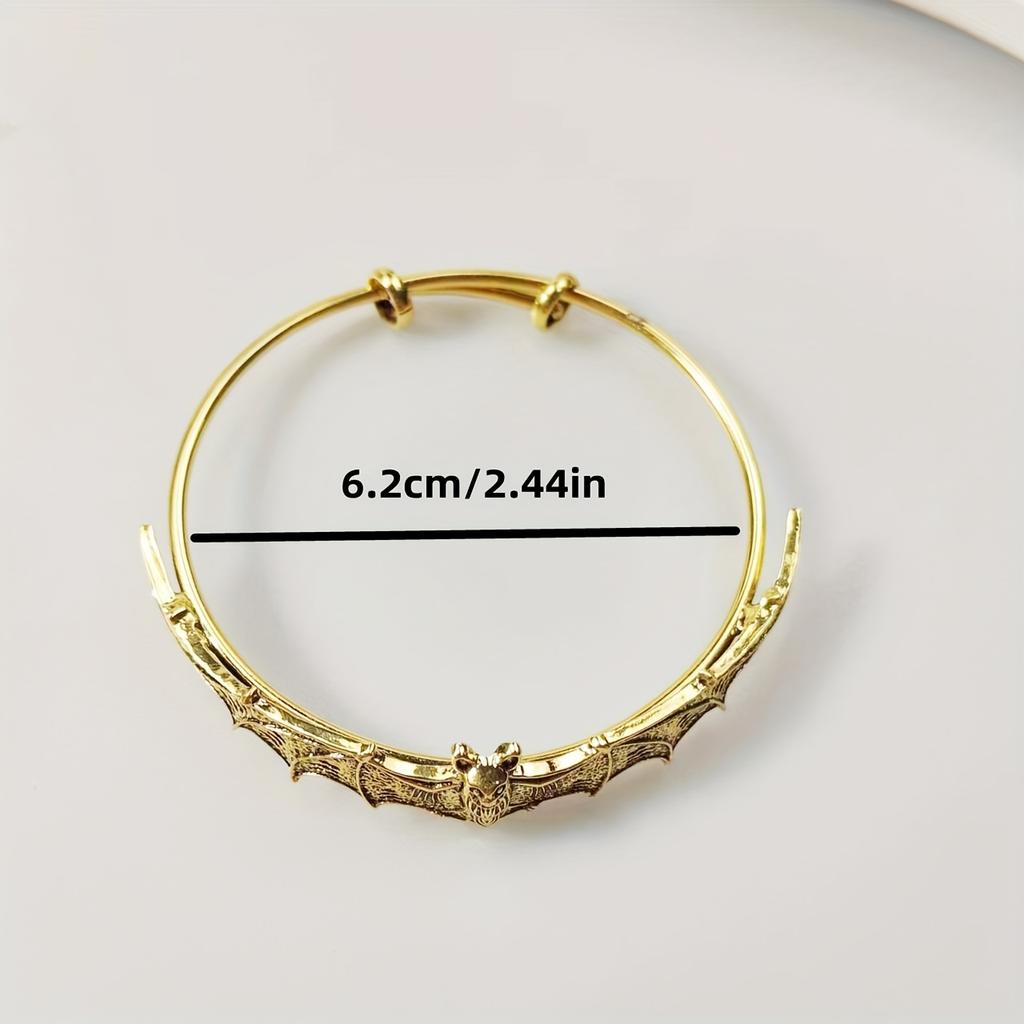 [Vintage Bat Shape Bracelet] Boho Halloween Bat Shape Vintage Statement Fashion Bracelet | Women Party Favors