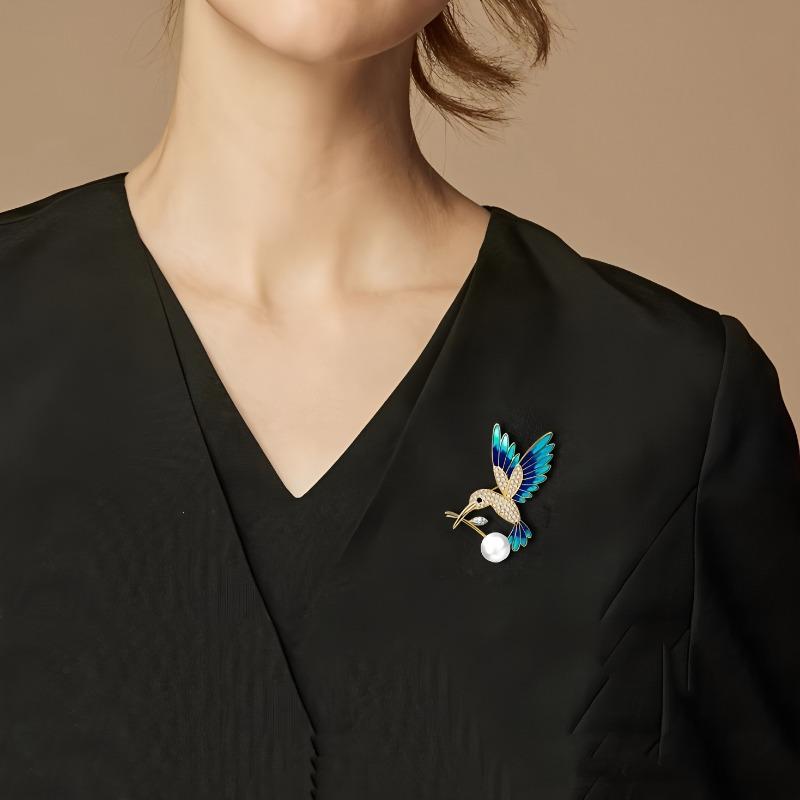 Hummingbird Brooch, High-end Women's Luxurious and Elegant Pearl Brooch, Exquisite and Sophisticated Brooch