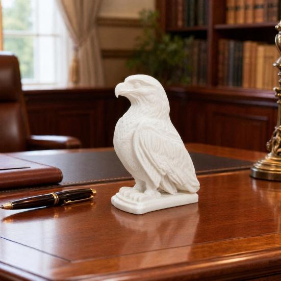 Figurina di Aquila Calva Stampata in 3D, Statuetta di Animale Selvatico da Collezione, Piccolo Uccello Ornamento da Scrivania per Decorazione Casa Ufficio Stanza
