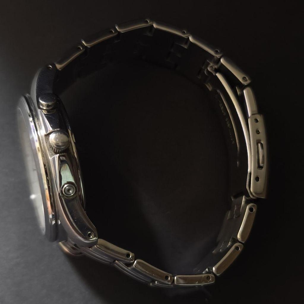 [USED] Working Seiko Radio-Controlled Solar Watch 7B22-0BC0