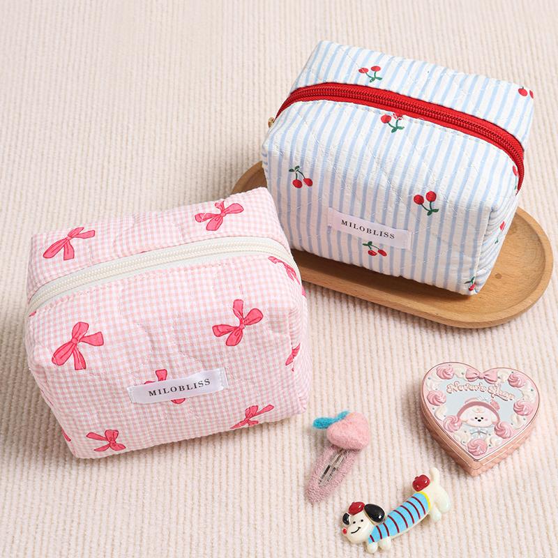 Plaid Bow Makeup Bag, Quilted Cherry Cosmetic Pouch, Student Lightweight Storage, Portable And Multifunctional