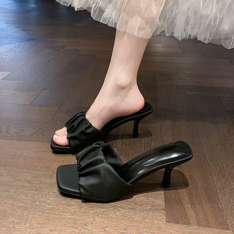 Giant Soft Clouds Wrinkled Square Head Open Toes Thin Heels Cool Slippers Women Wear One Word Cool Slippers In Summer Women