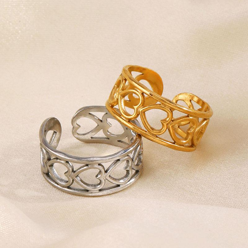 Stainless Steel Zircon Ring with Star Pattern Popular Hip-Hop Simple Metal Ring Luxurious Jewelry Party Gift From Europe America