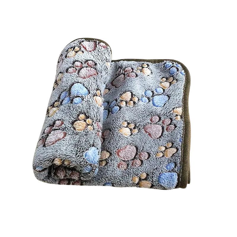 Soft Fluffy High Quality Pet Blanket Cute Cartoon Pattern Pet Mat Warm and Comfortable Blanket for Cat Dogs Mat