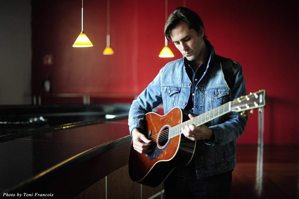 Akustická kytara YAMAHA LL6 ARE BL